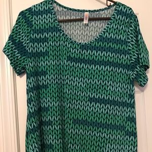 Lularoe Classic Tee
